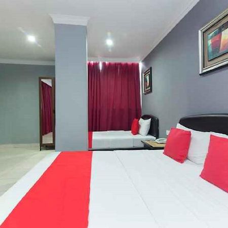 Puteri Ampang Hotel Exterior foto