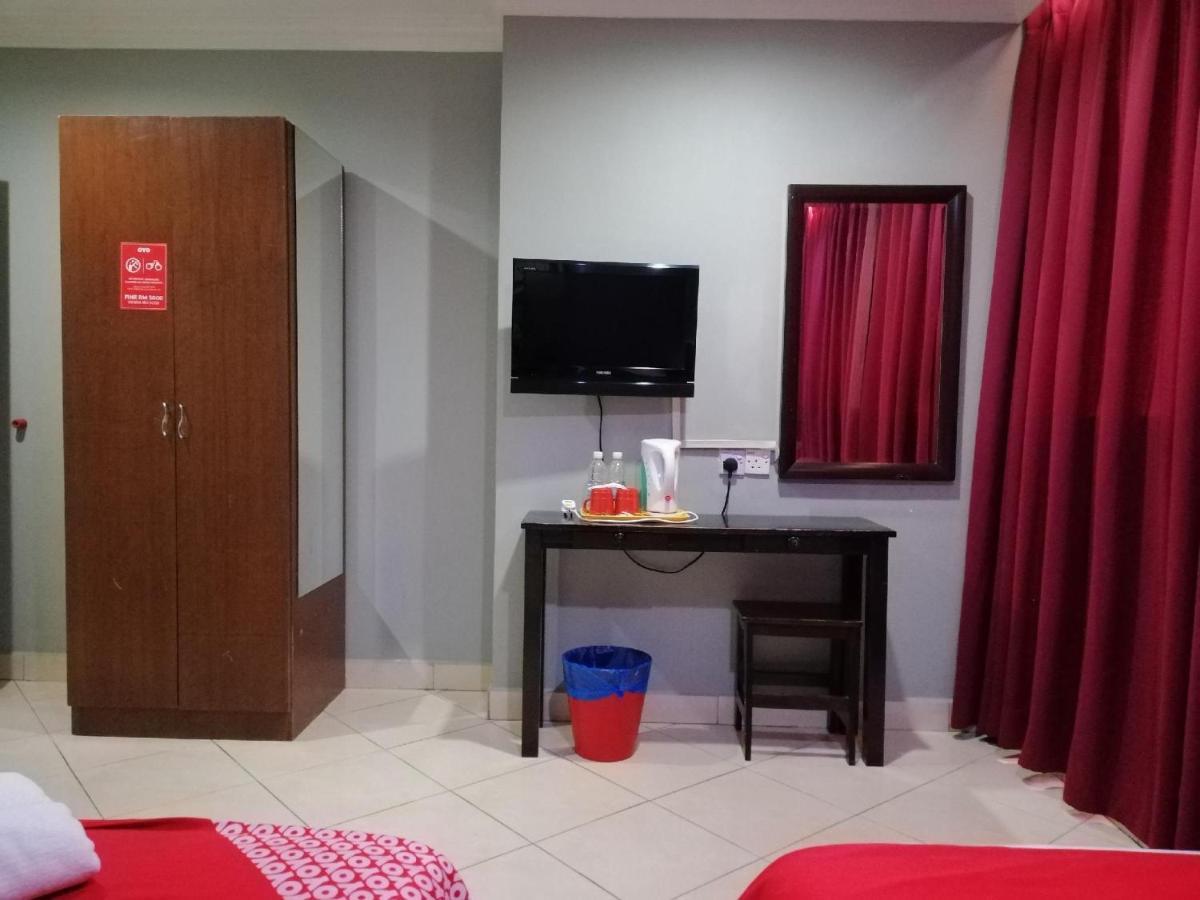 Puteri Ampang Hotel Exterior foto